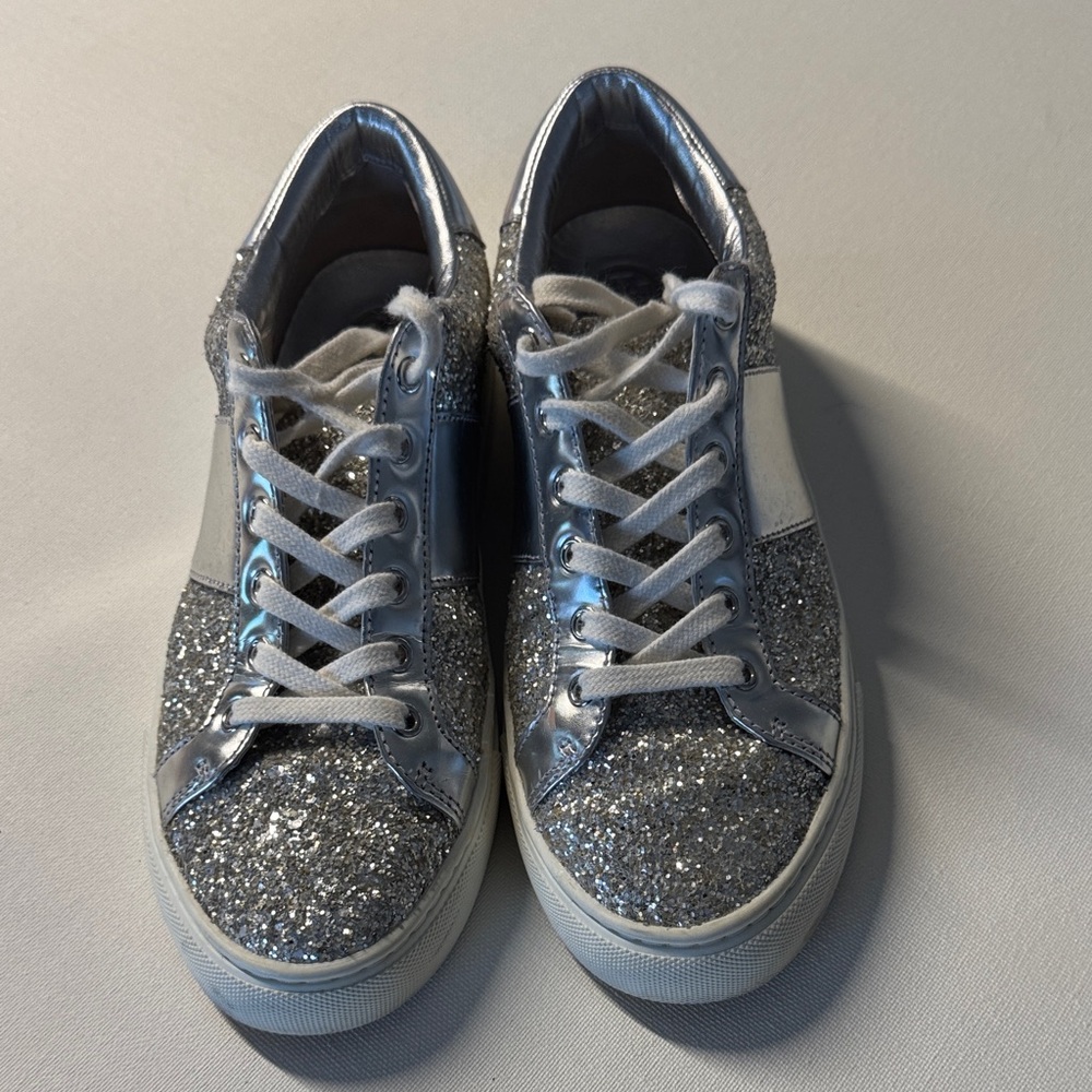 Tory Burch Sneakers